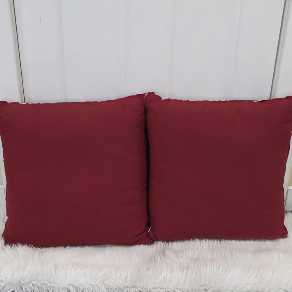 Floral embroidery Bugundy Set Of 2 Accent Pillows -